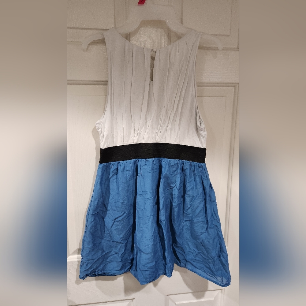 TWENTY ONE DRESS !! - Picture 2 of 3